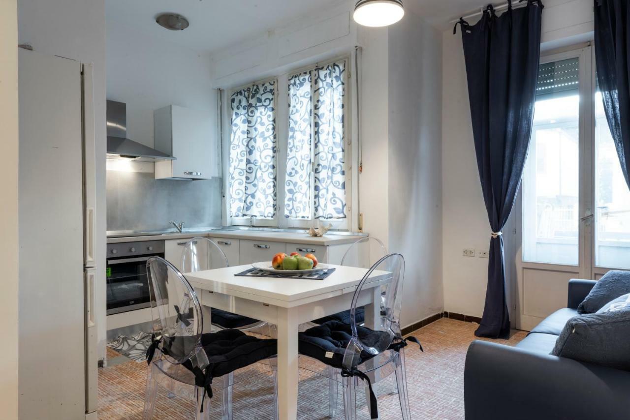 Casa Blu Lägenhet Follonica Exteriör bild