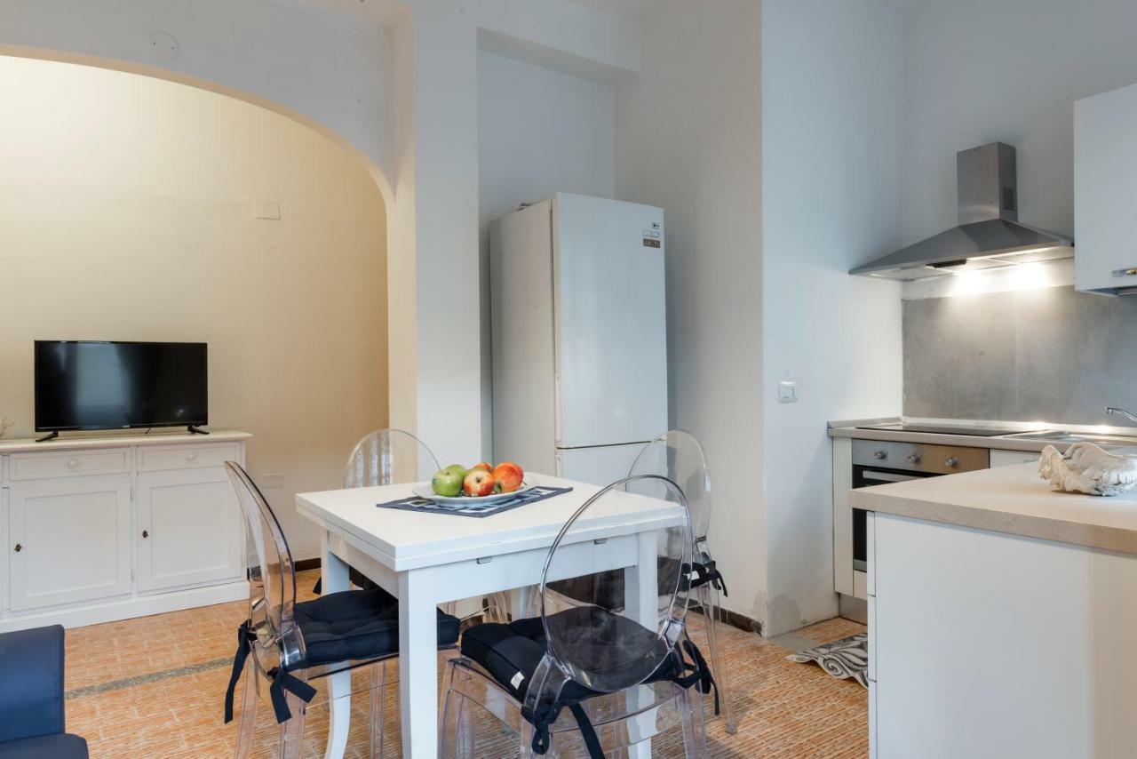 Casa Blu Lägenhet Follonica Exteriör bild